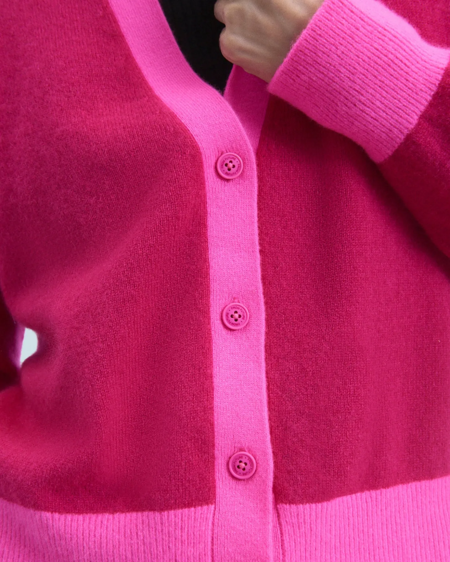 Pull Cardigan Bicolore Léger