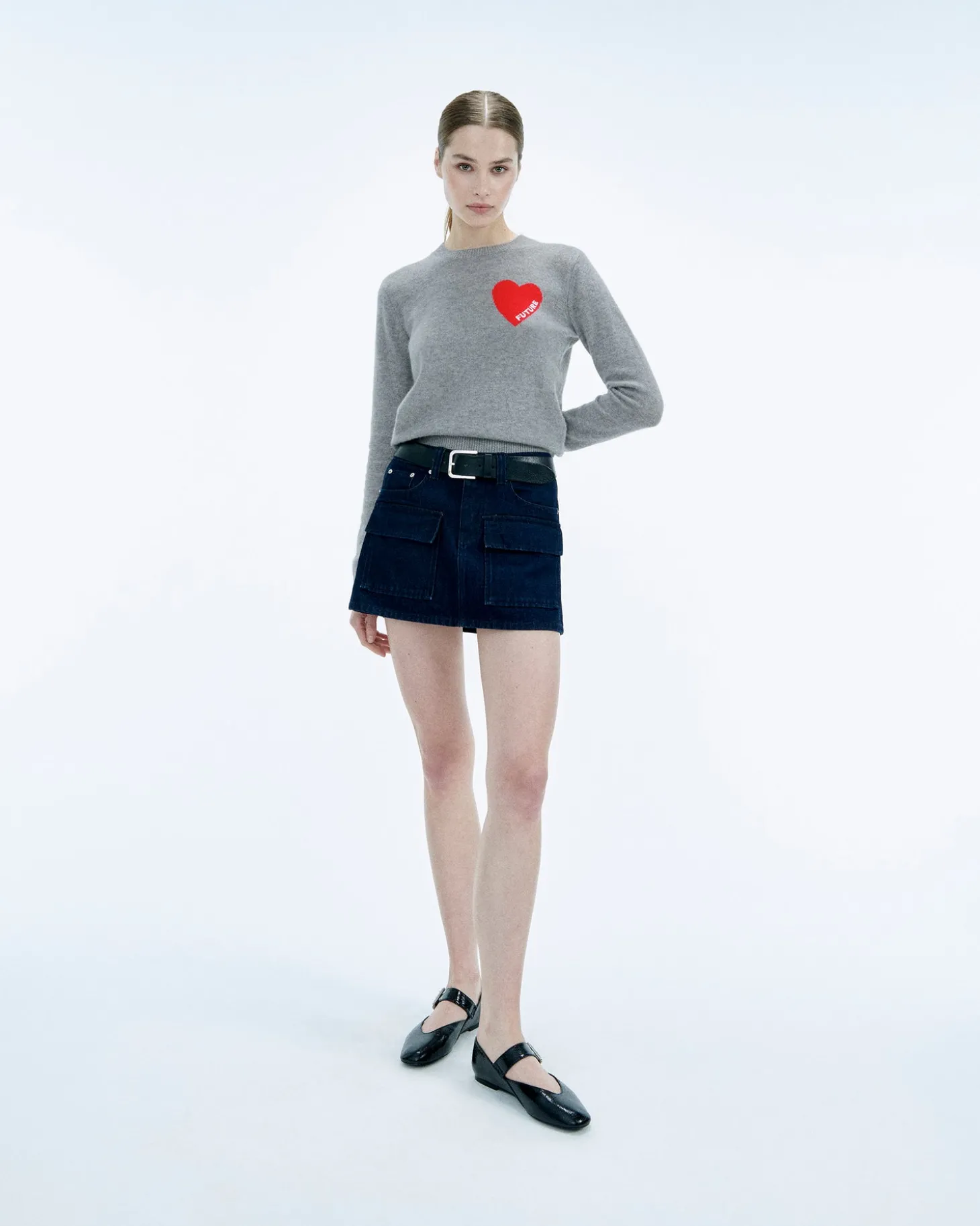 Pull Col Rond Coeur Brodérie Future Light