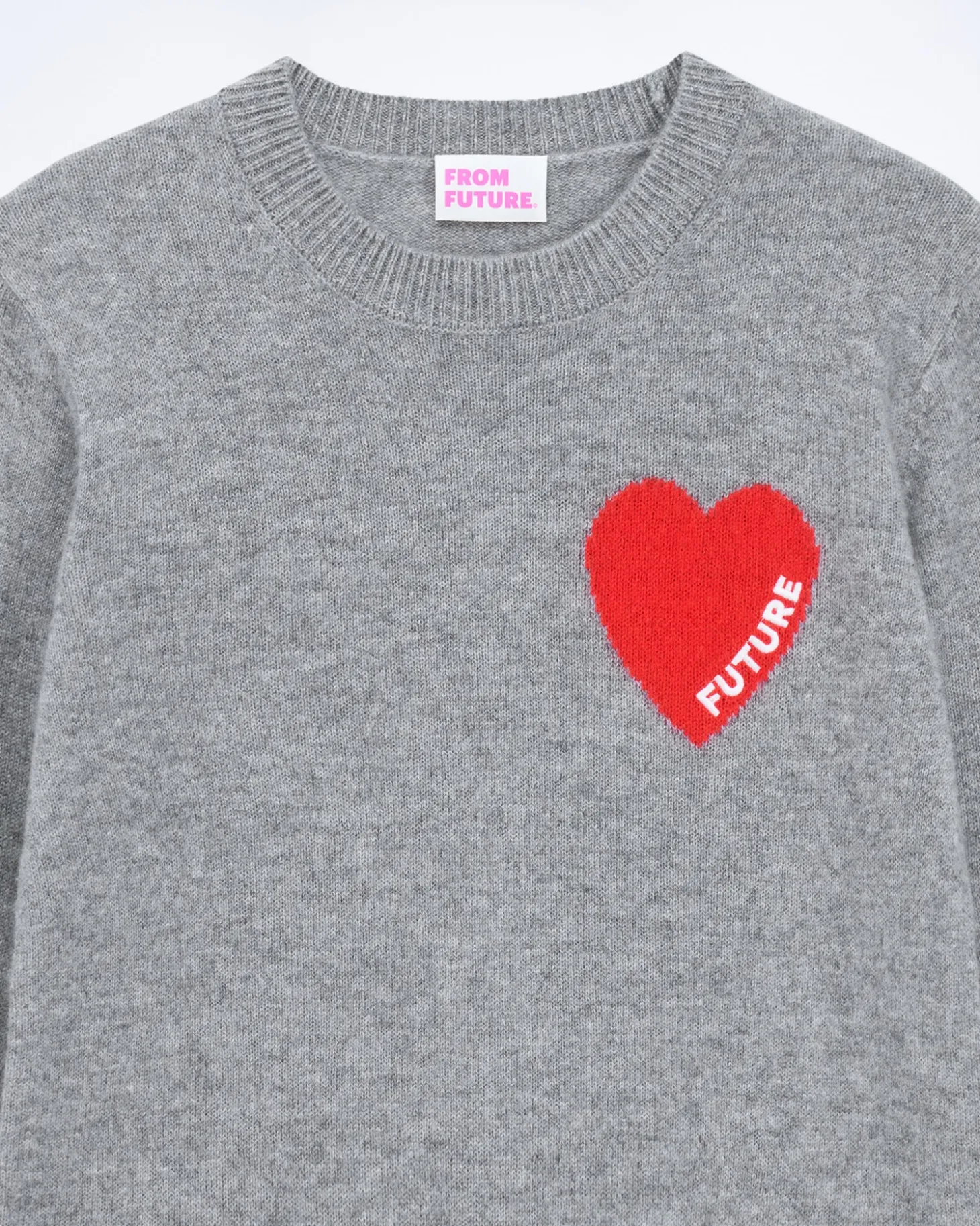 Pull Col Rond Coeur Brodérie Future Light