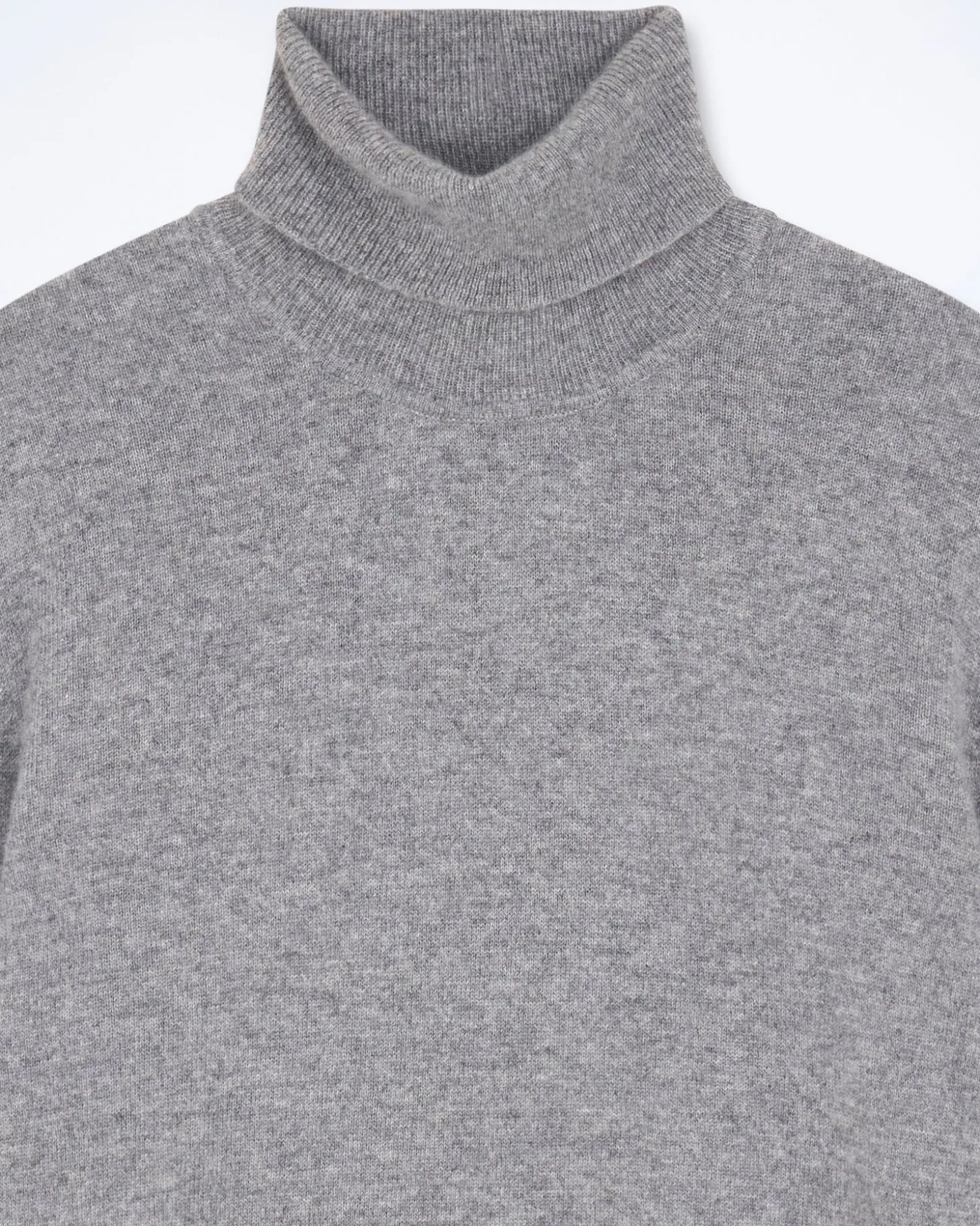 Pull Col Roulé Basique