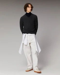 Pull Col V Basique